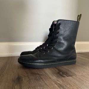 Dr. Martens Stratford boots